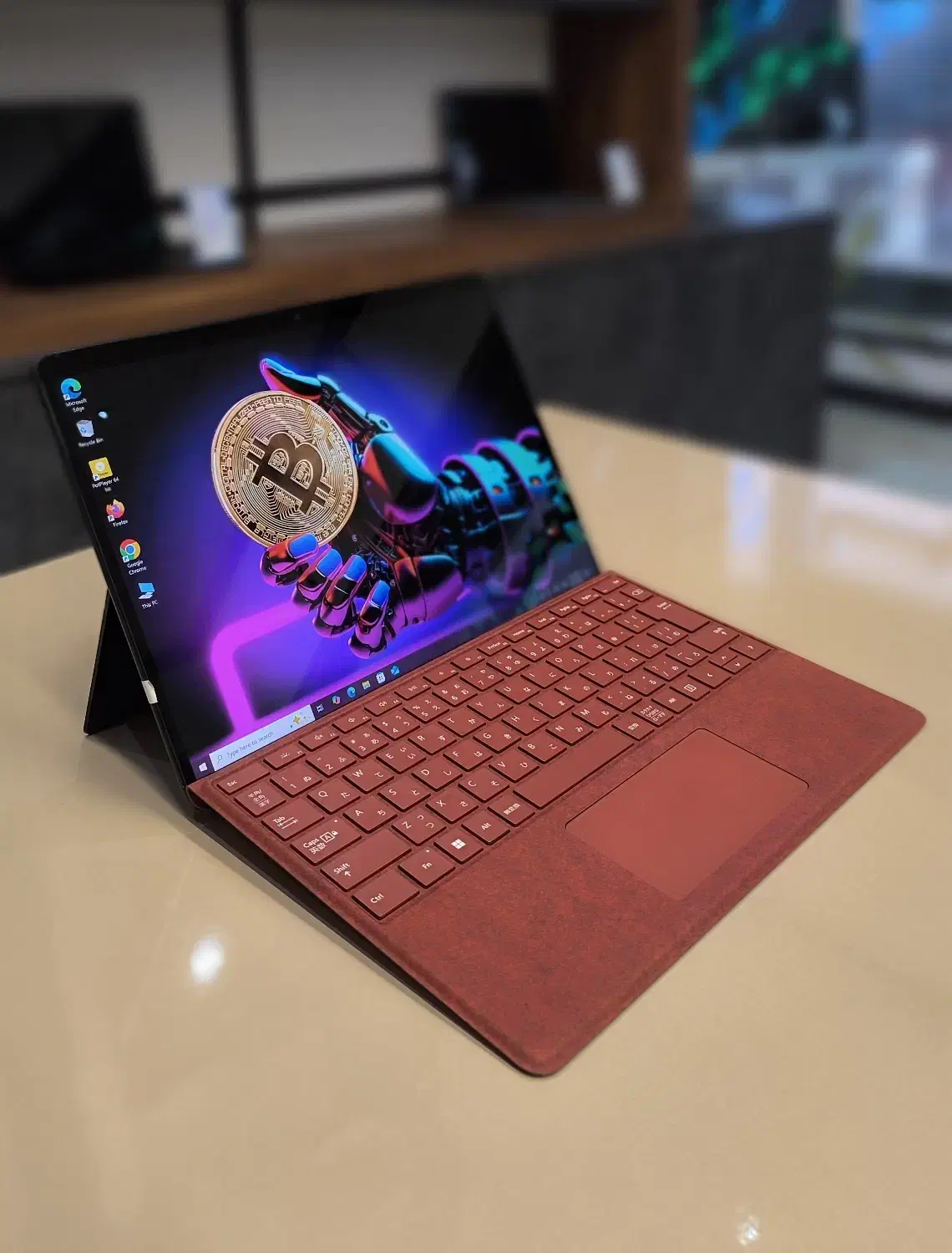 سرفیس surface pro 8 + کیبورد|رایانه همراه|قم, صفائیه|دیوار