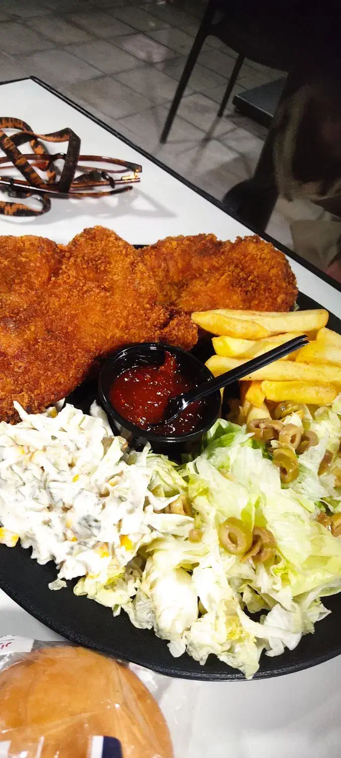 ادمین با دوربین یا گوشی با کیفیت|استخدام رایانه و فناوری اطلاعات|کرمان, |دیوار