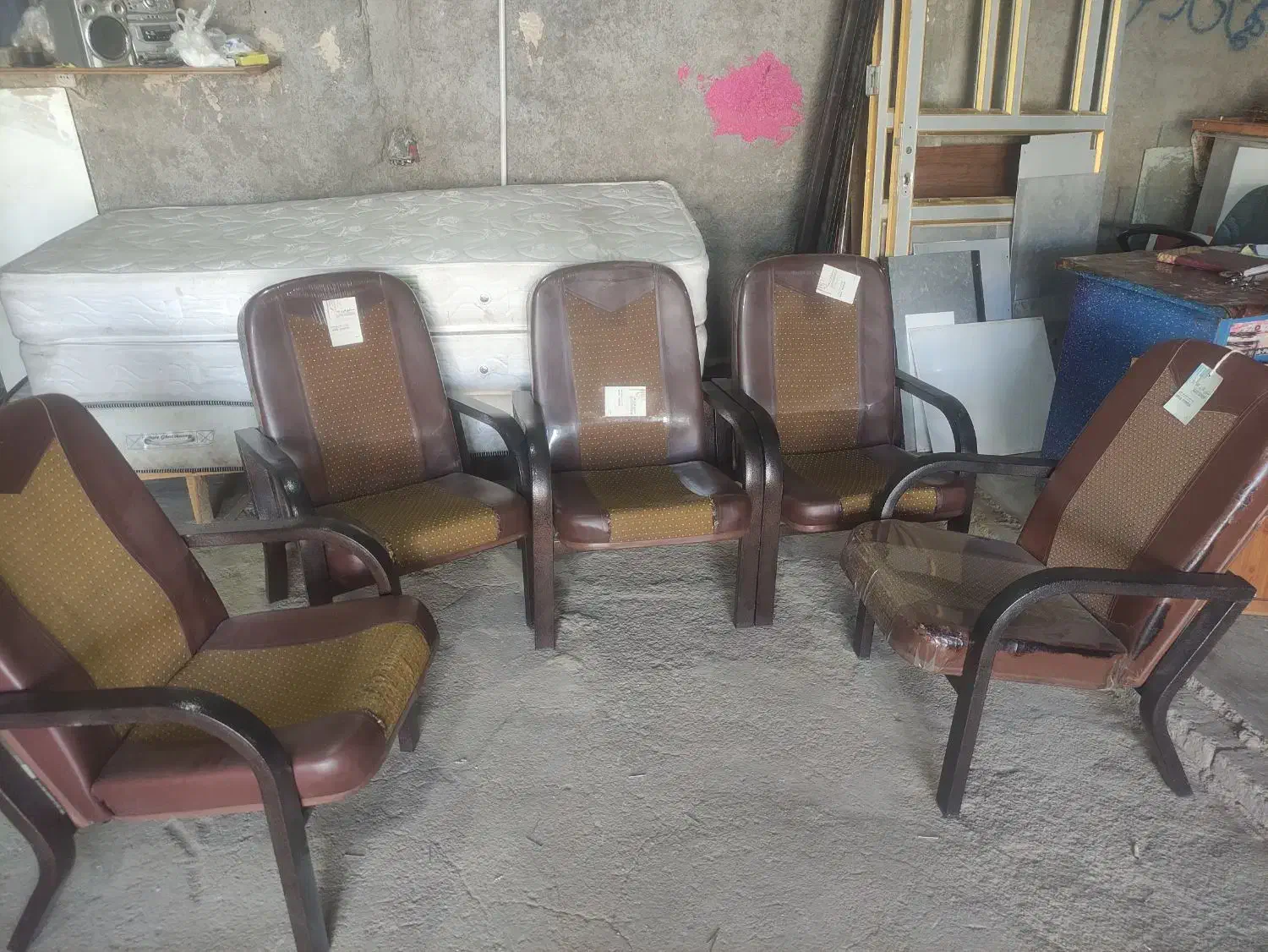 صندلی اداری|مبلمان اداری|لردگان, |دیوار