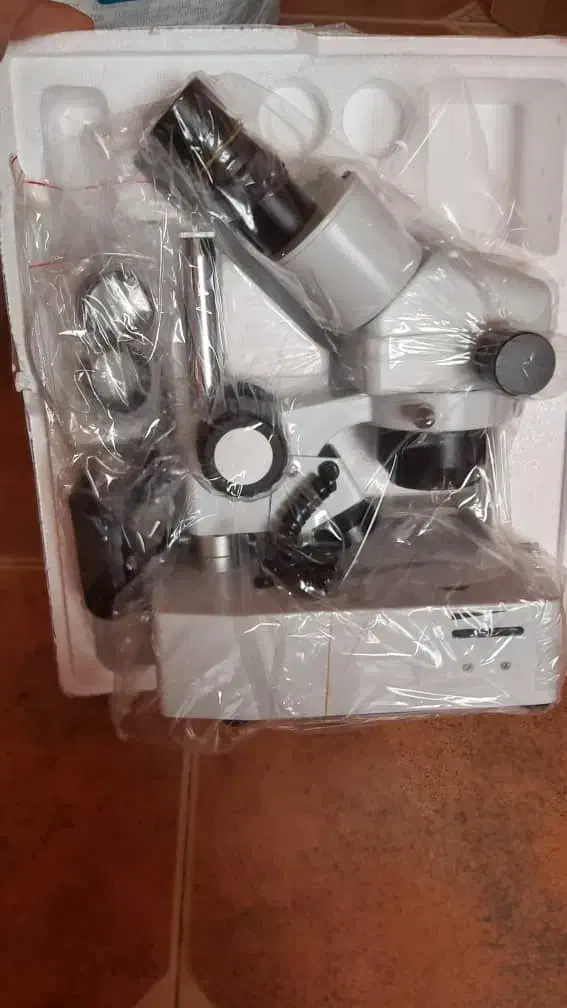 میکروسکوپ مخصوص کاشت مو و کاتکاری|پزشکی|پرند, فاز ۵|دیوار