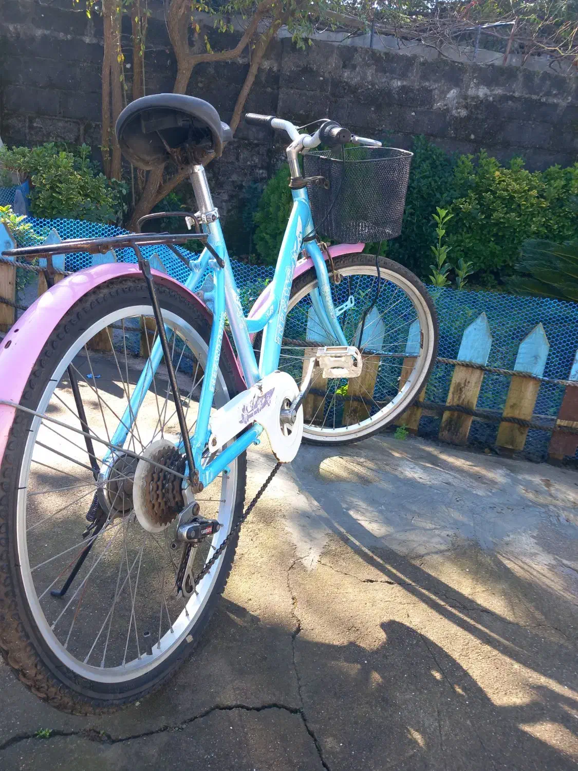 دوچرخه سایز ۲۴ تمیز .|دوچرخه، اسکیت، اسکوتر|بندر انزلی, گلسرخ|دیوار