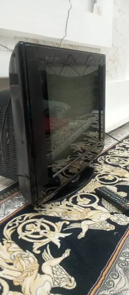 تلویزیون قدیمی|تلویزیون و پروژکتور|آبادان, |دیوار