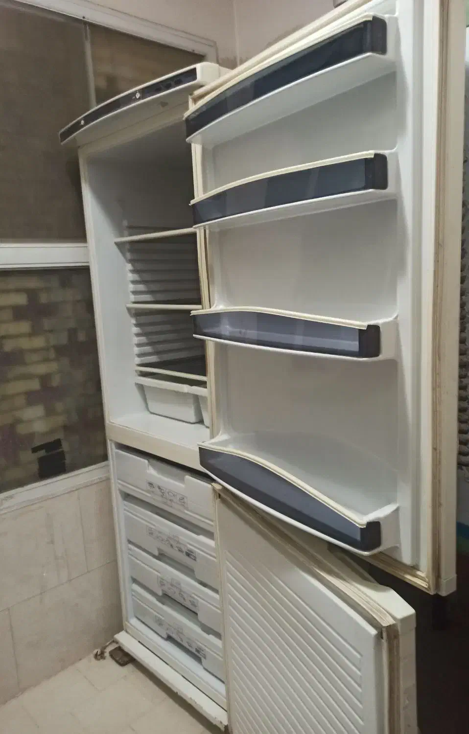 یخچال فریزر دوموتوره هک شده ژاپن|یخچال و فریزر|یزد, |دیوار