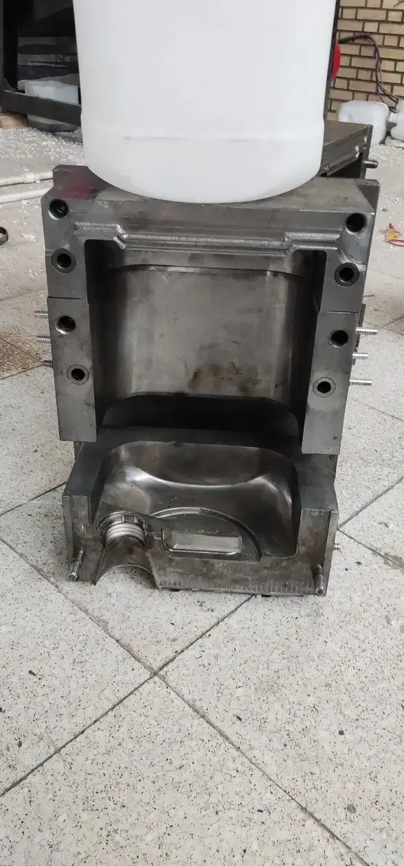 فروش قالب 20لیتری آلمانی|ابزارآلات|اصفهان, فیض|دیوار