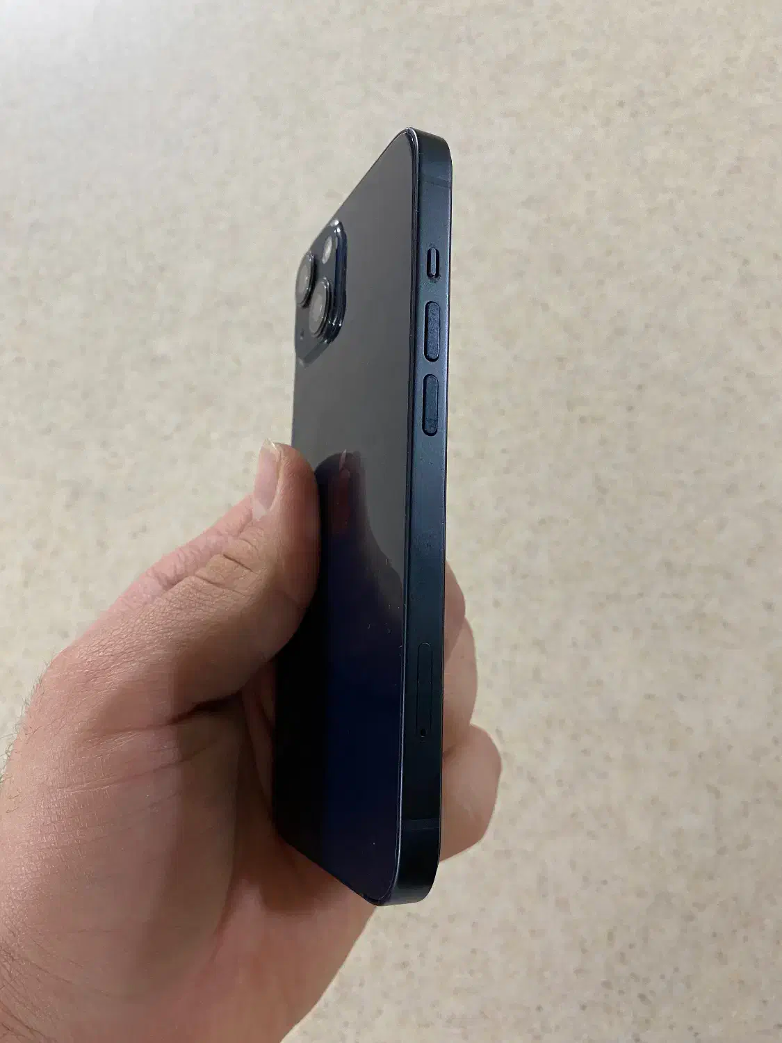 آیفون ۱۳ نرمال رنگ مشکی|موبایل|اصفهان, سیچان|دیوار