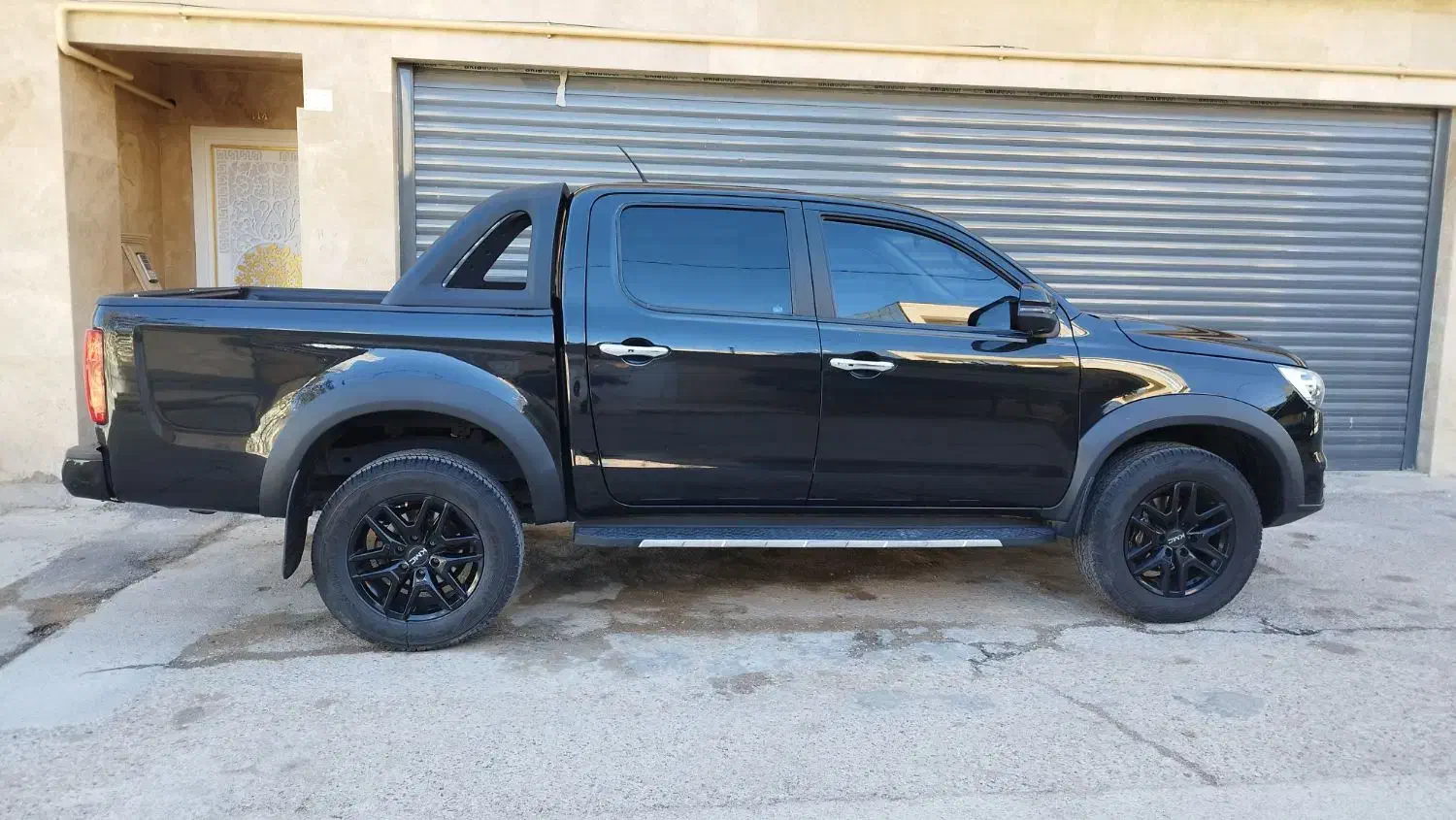 کی ام سی تی 8|خودرو سواری و وانت|شیراز, شهرک والفجر|دیوار