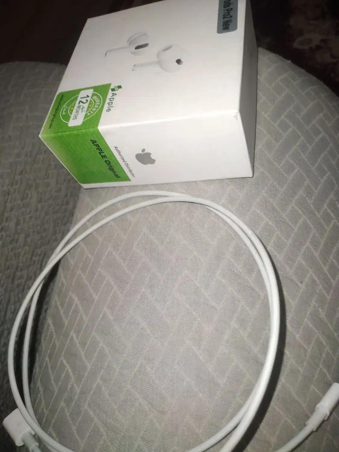 یک عدد ایر پاد اپل|لوازم جانبی موبایل و تبلت|قم, شهدا|دیوار