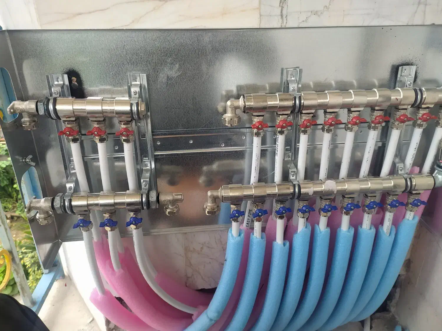 تعمیر پکیج لوله کشی سرد و گرم گرمایش کف رادیاتور|آبگرمکن، پکیج، شوفاژ|قزوین, |دیوار