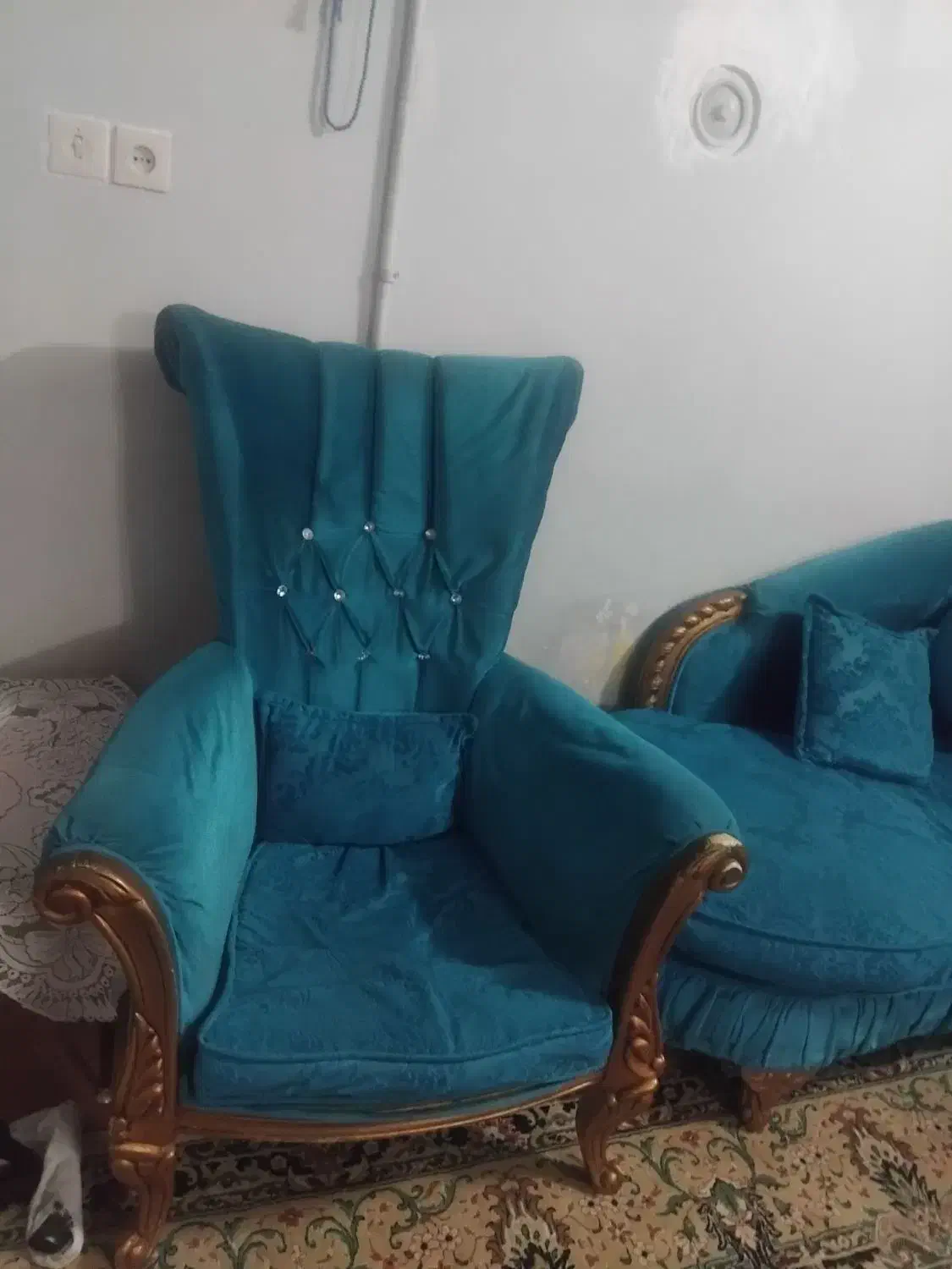مبل نیمه سلطنتی|مبلمان خانگی و میز عسلی|قوچان, |دیوار