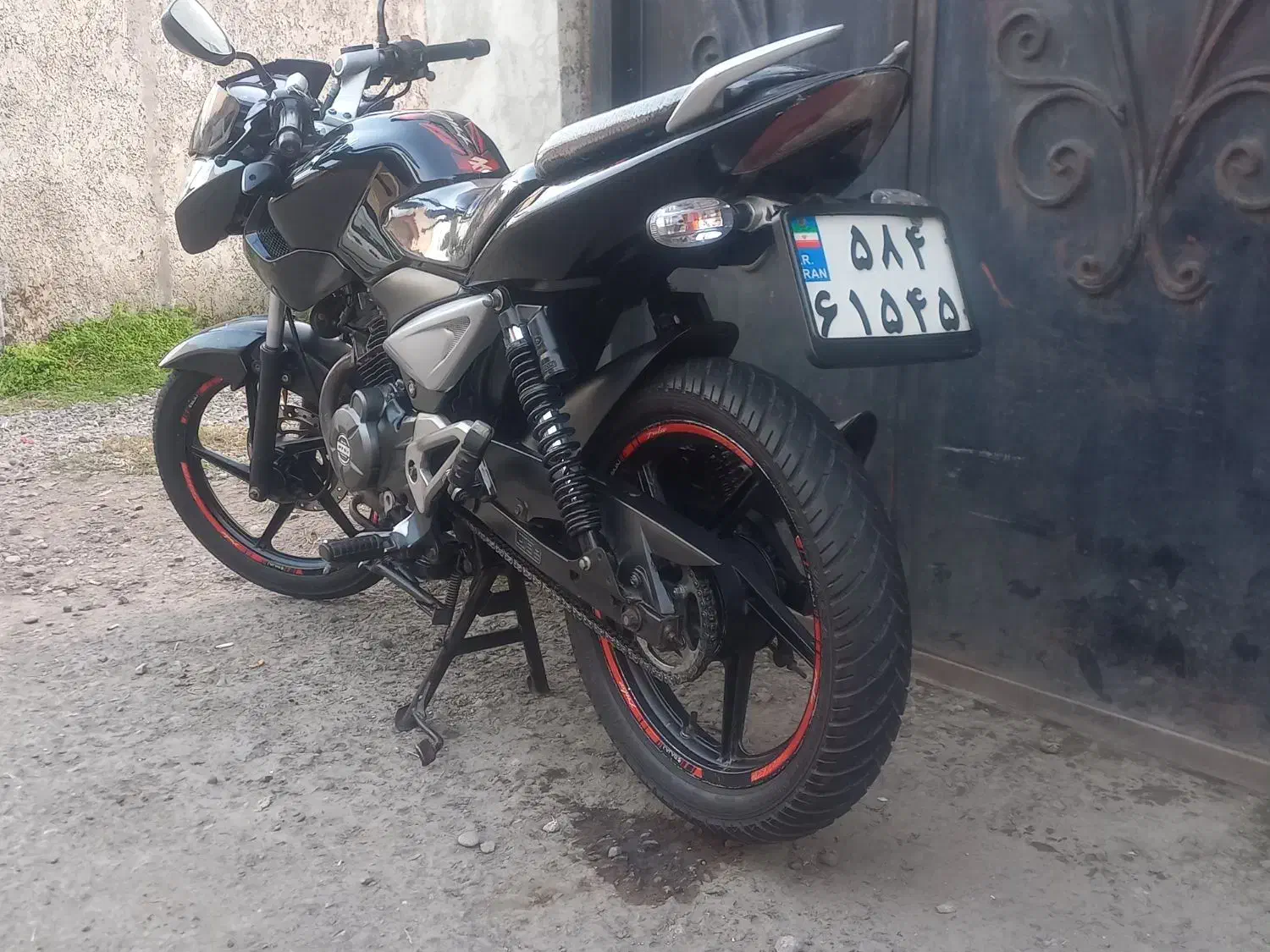 باجاج پالس۱۳۵cc|موتورسیکلت|رشت, حومه رشت|دیوار