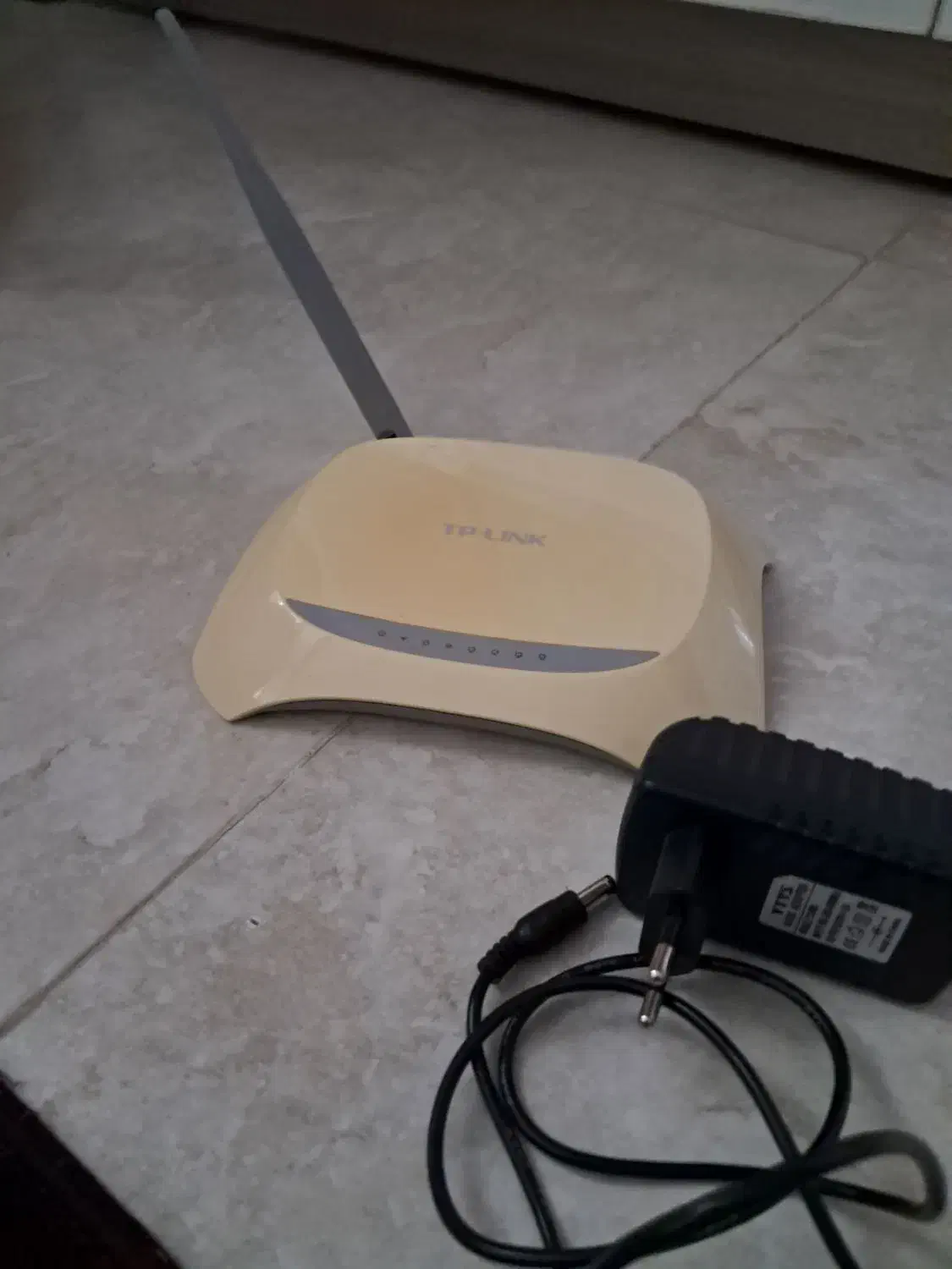 فروش سه مل مودم با سیم، VdslوTplink|مودم و تجهیزات شبکه|گرمسار, |دیوار