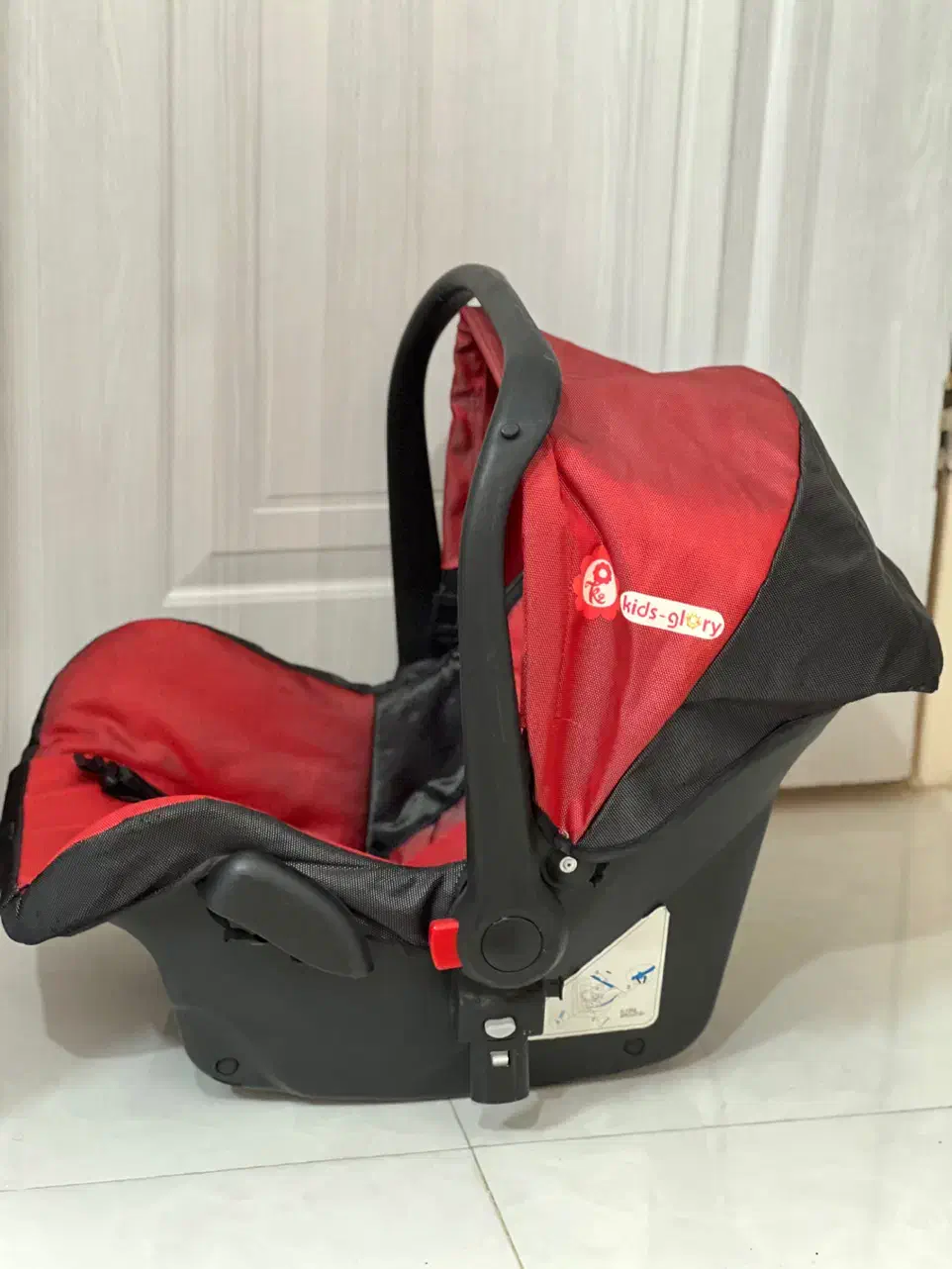 کریر خارجی|کالسکه و لوازم جانبی|گلبهار, شهر جدید گلبهار|دیوار