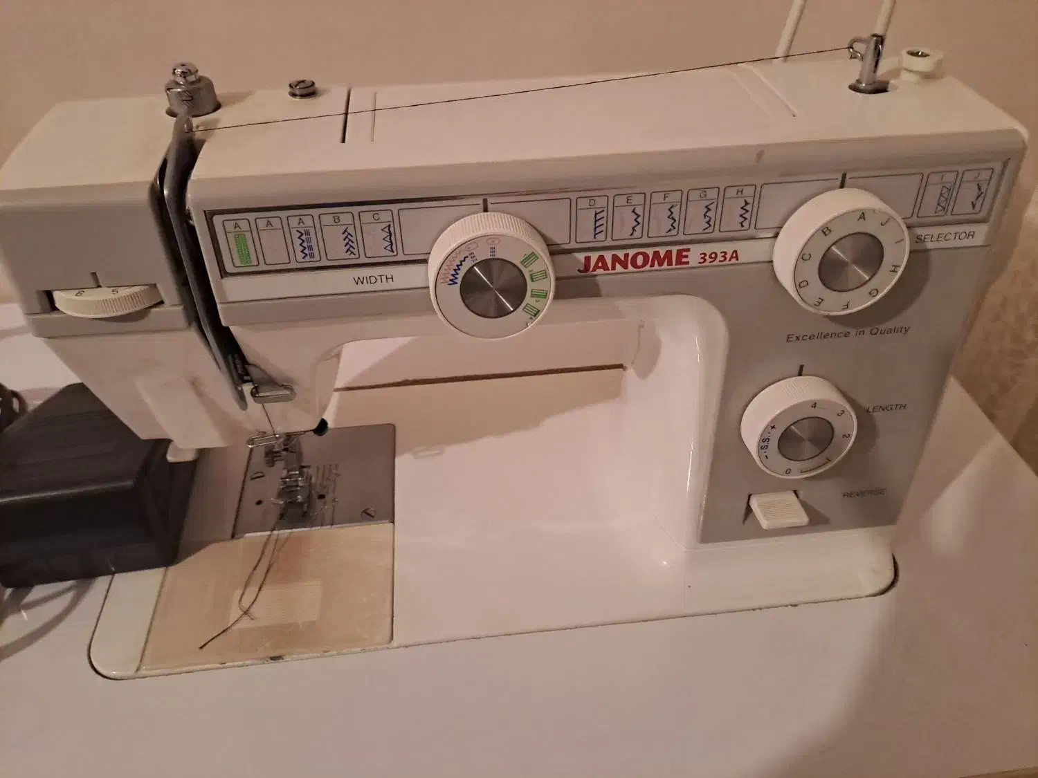 چرخ خیاطی|چرخ خیاطی و ریسندگی|ماهدشت, |دیوار