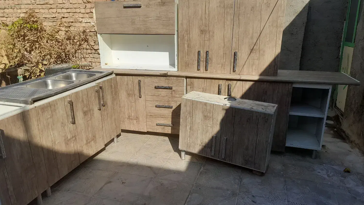 کابینت اشپزخانه وهود گاز سفه ای|آب‌چکان و نظم‌دهنده ظروف|اسفراین, |دیوار