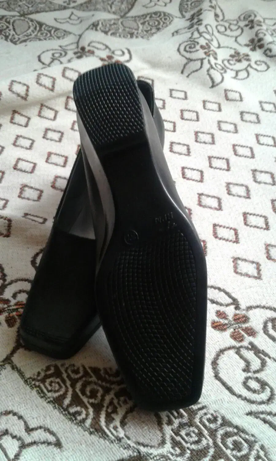 کفش وکاپشن|کیف، کفش، کمربند|خرم‌آباد, |دیوار