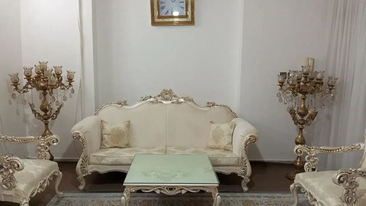 یک جفت پایه چراغ|کلکسیون اشیاء عتیقه|مشهد, بهارستان|دیوار