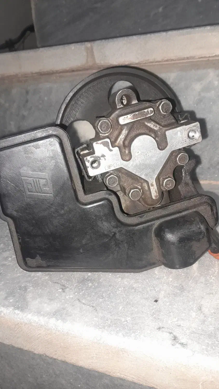 پمپ هیدرولیک ۲۰۶ تیپ دو فابریک در حد نو|قطعات یدکی و لوازم جانبی|مرودشت, نقش رستم|دیوار