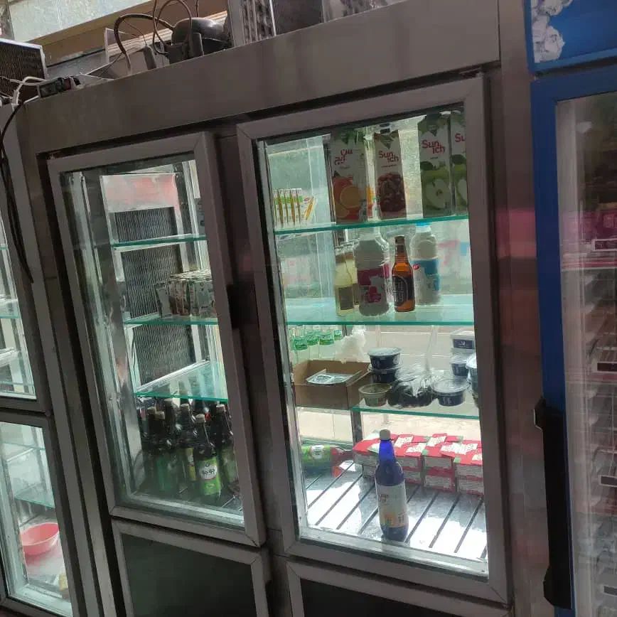 یخچال ویترینی بزرگ کوچک یخچال بستنی نوشیدنی و قفسه|یخچال و فریزر|لوندویل, |دیوار