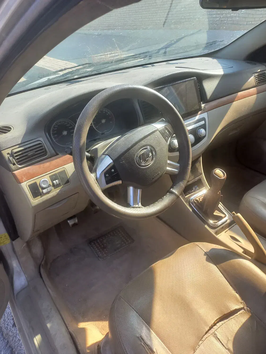 لیفان۶۲۰ cc ۱۶۰۰ مدل۹۰|خودرو سواری و وانت|تهران, فلسطین (میدان انقلاب)|دیوار