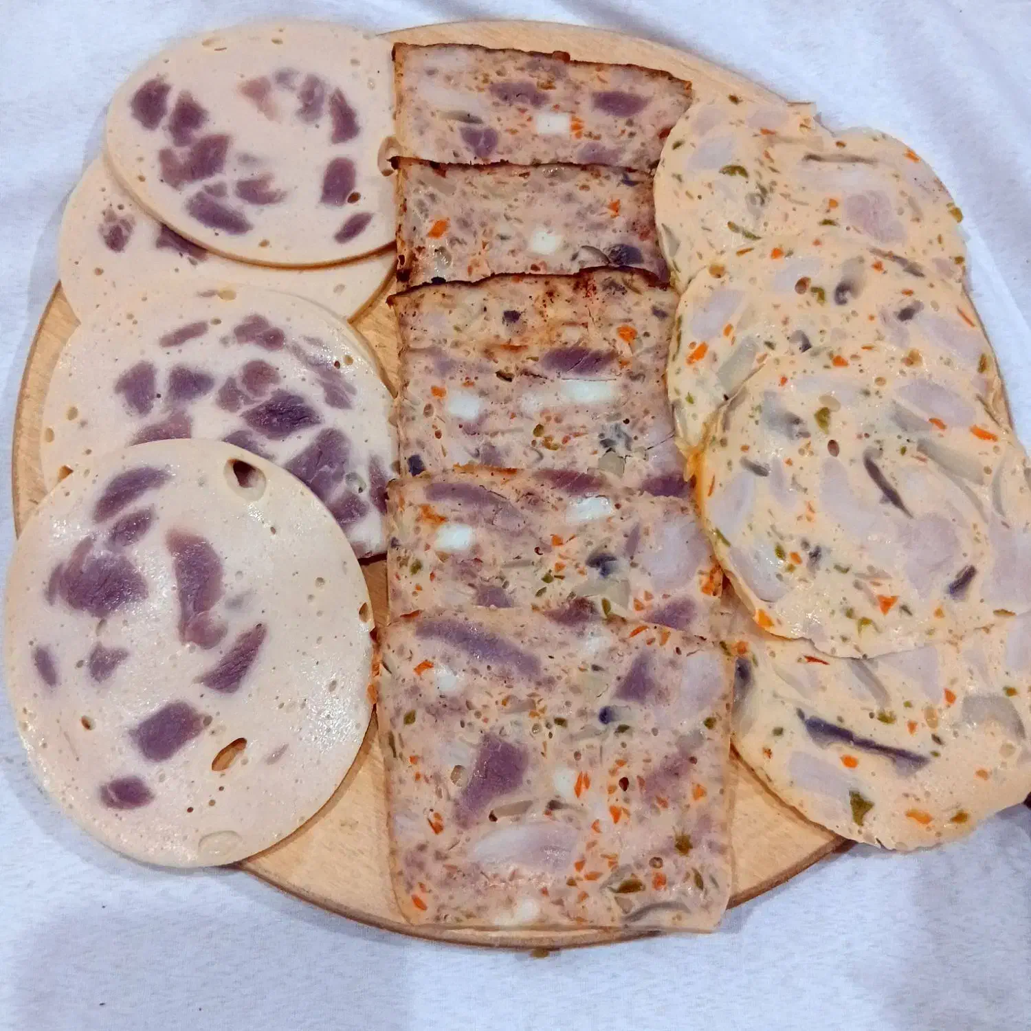 ژامبون مرغ وگوشت خانگی بدون مواد نگهدارنده|خوردنی و آشامیدنی|رشت, پیرکلاچای|دیوار