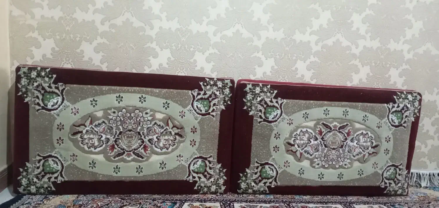 دو جفت پشتی|پشتی|قزوین, |دیوار