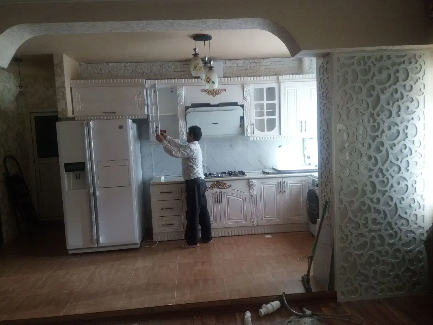 نصاب کمد وکابینت کلی وجزی|خدمات پیشه و مهارت|اردبیل, |دیوار