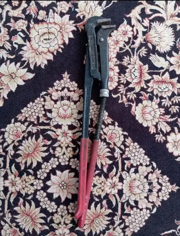 اچار لوله گیر المانی|کلکسیون اشیاء عتیقه|اسدآباد, |دیوار