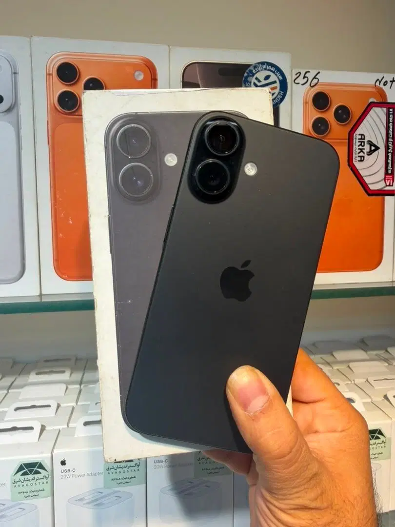 IPHONE 16 NORMAl|موبایل|شیراز, زند|دیوار