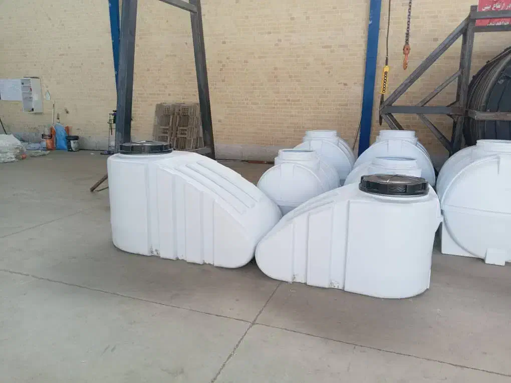 مخازن سه لایه منبع تانکر آب پلاستیکی|مصالح و تجهیزات ساختمان|ساوه, |دیوار