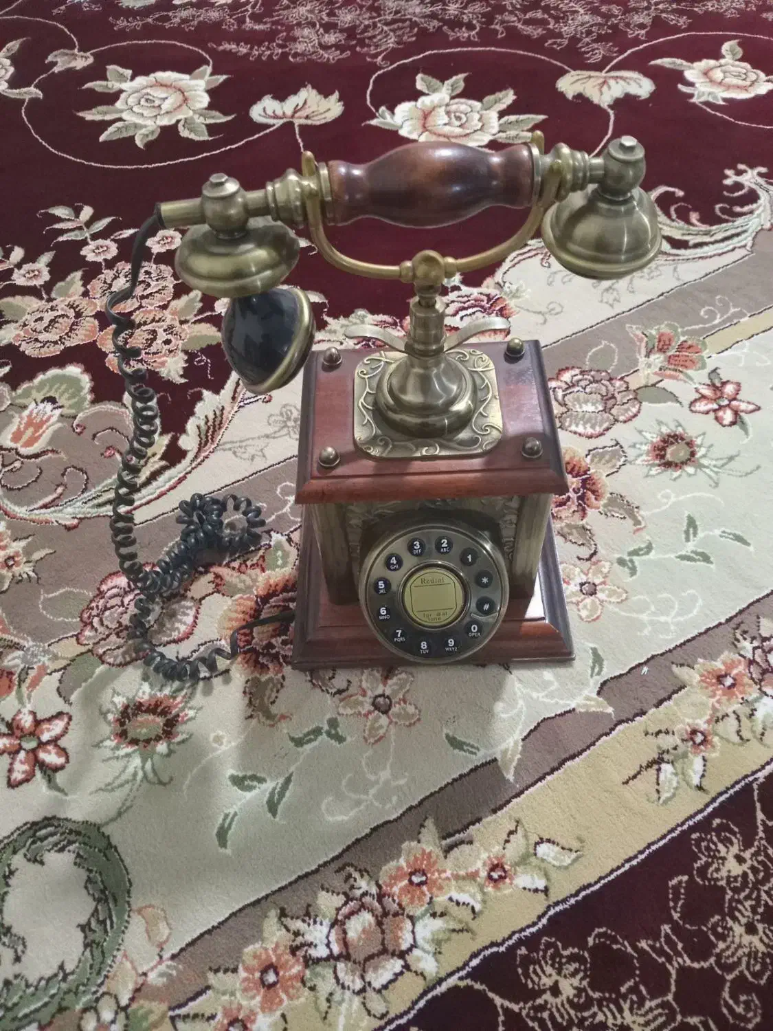 تلفن آنتیک|کلکسیون اشیاء عتیقه|نسیم‌شهر, |دیوار