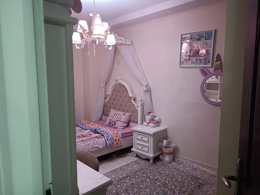 ۱۱۰متر با پارکینگ خ ولی عصر امیریه مختاری