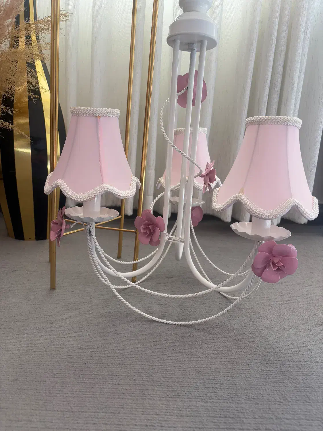 لوستر صورتی|لوستر و چراغ آویز|تویسرکان, |دیوار