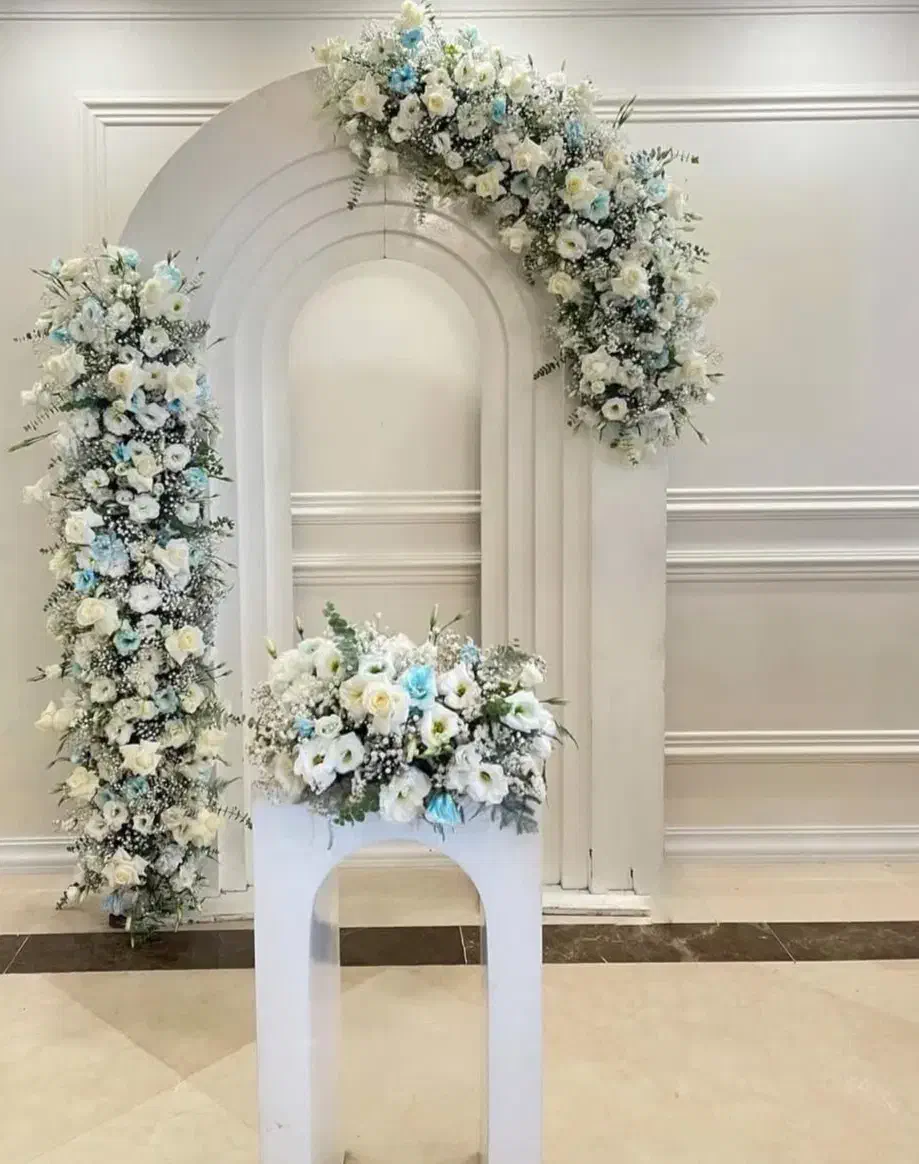 اجاره میز و صندلی و گل آرایی تخصصی|خدمات پذیرایی، مراسم|تهران, مسعودیه|دیوار