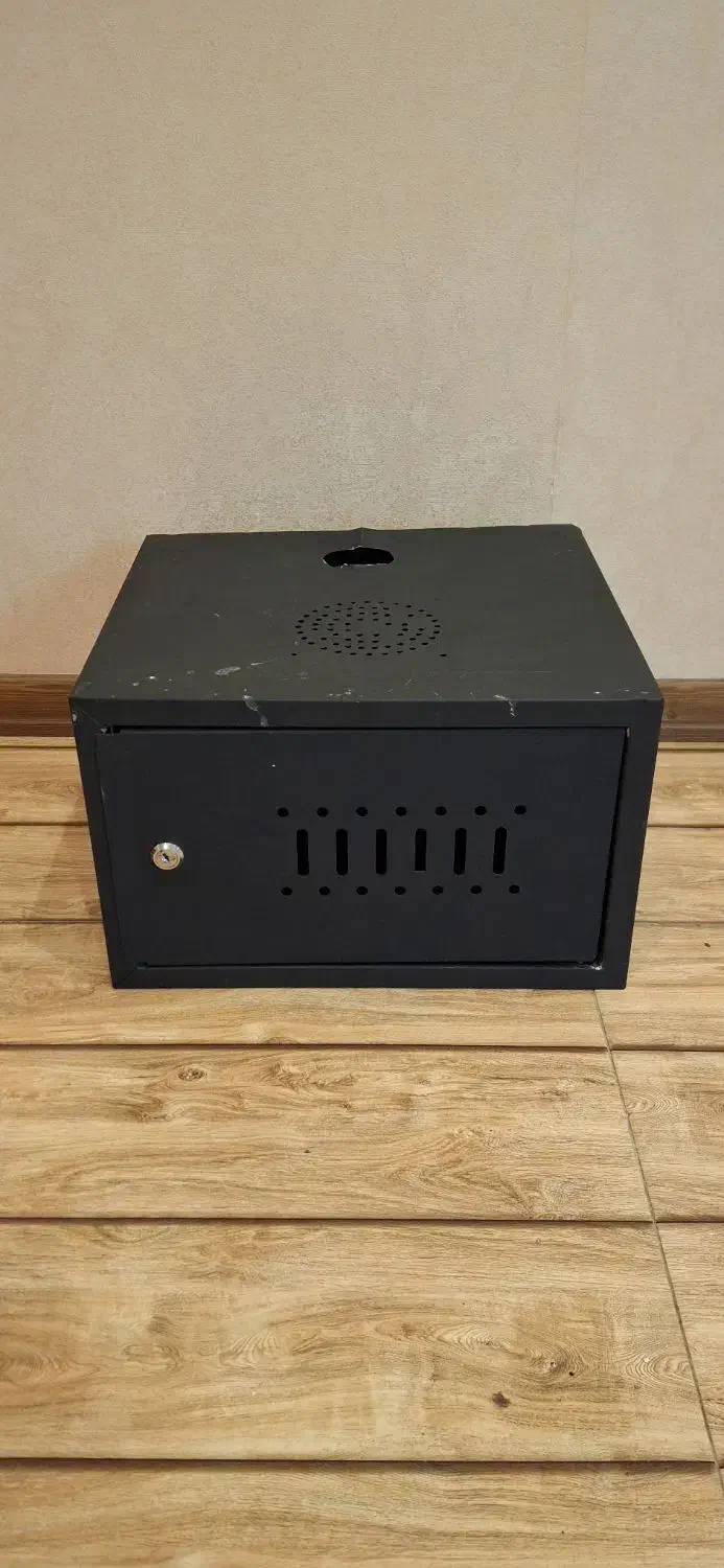 دوربین مدار بسته به همراه تجهیزات|دوربین مداربسته|رشت, لاکانی|دیوار