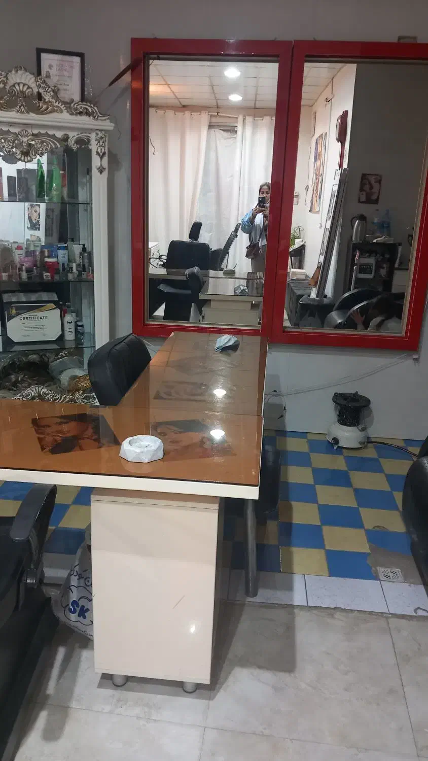 فروش وسایل ارایشگاهی بصورت تکی و کامل|آرایشگاه و سالنهای زیبایی|شهریار, ابراهیمآباد|دیوار