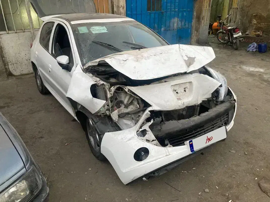 ۲۰۷ پانوراما ۱۴۰۰ تصادفی|خودرو سواری و وانت|تهران, شهرک صادقیه|دیوار