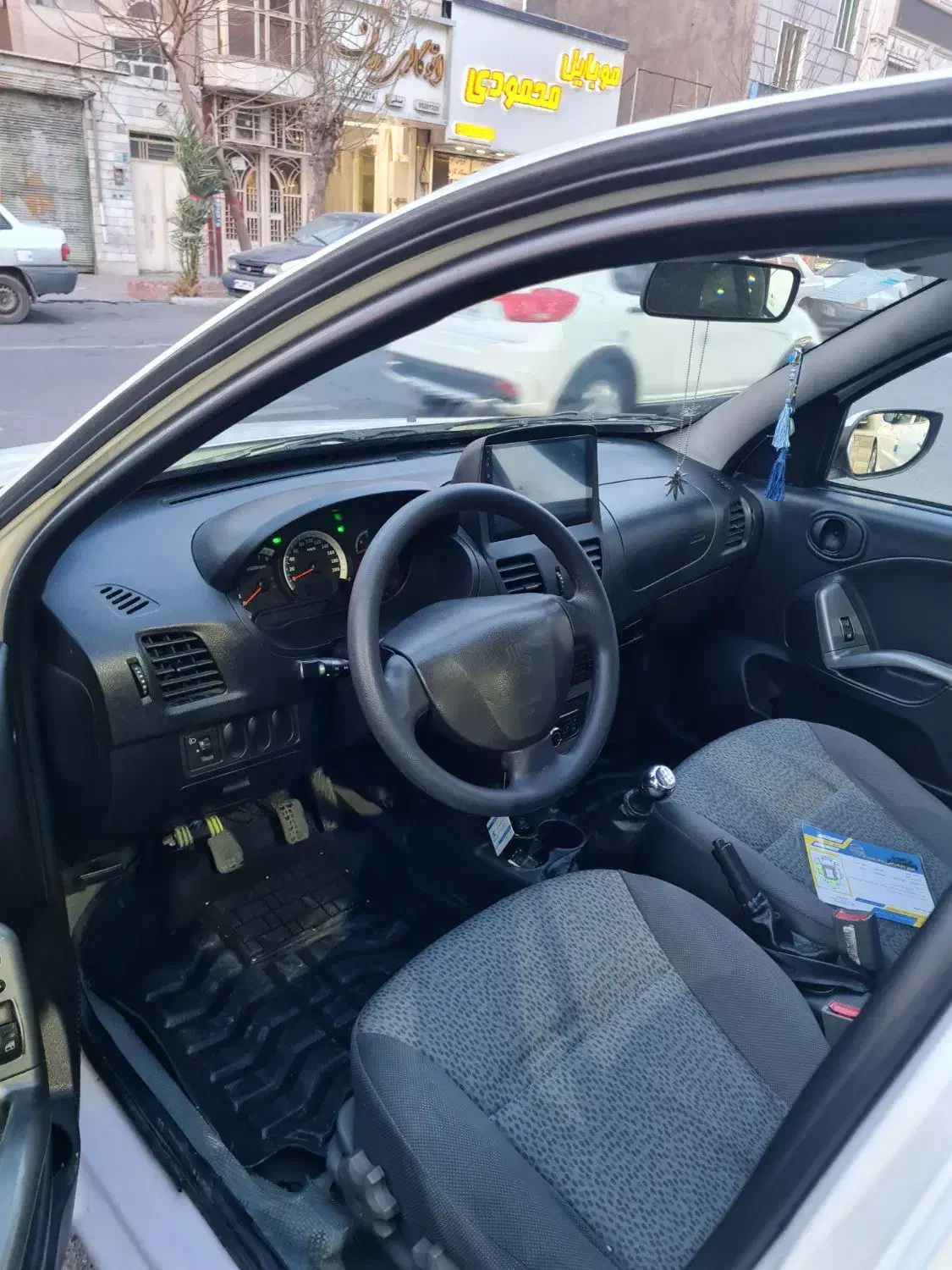 ساینا مدل ۹۸ در حد|خودرو سواری و وانت|باقرشهر, |دیوار