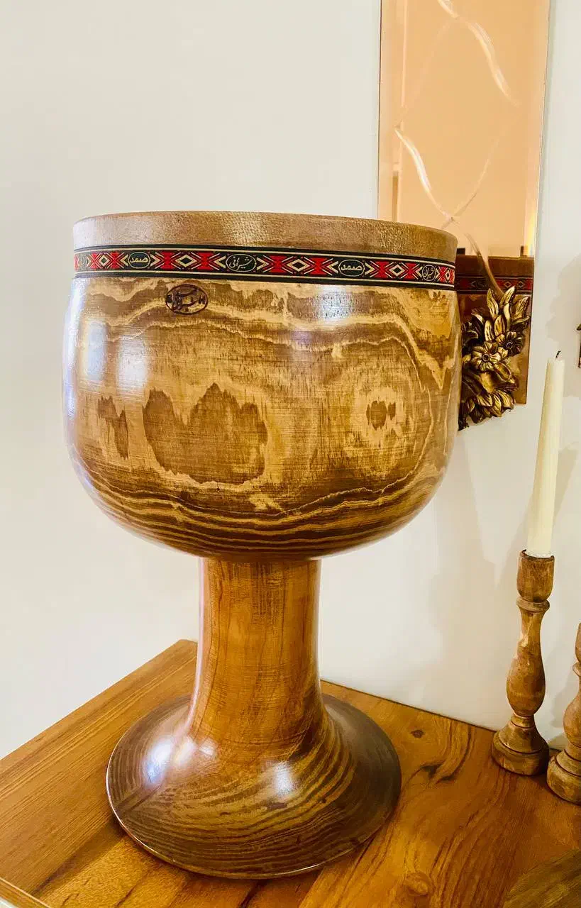 تنبک شیرانی نو|سازهای سنتی|رشت, منظریه|دیوار