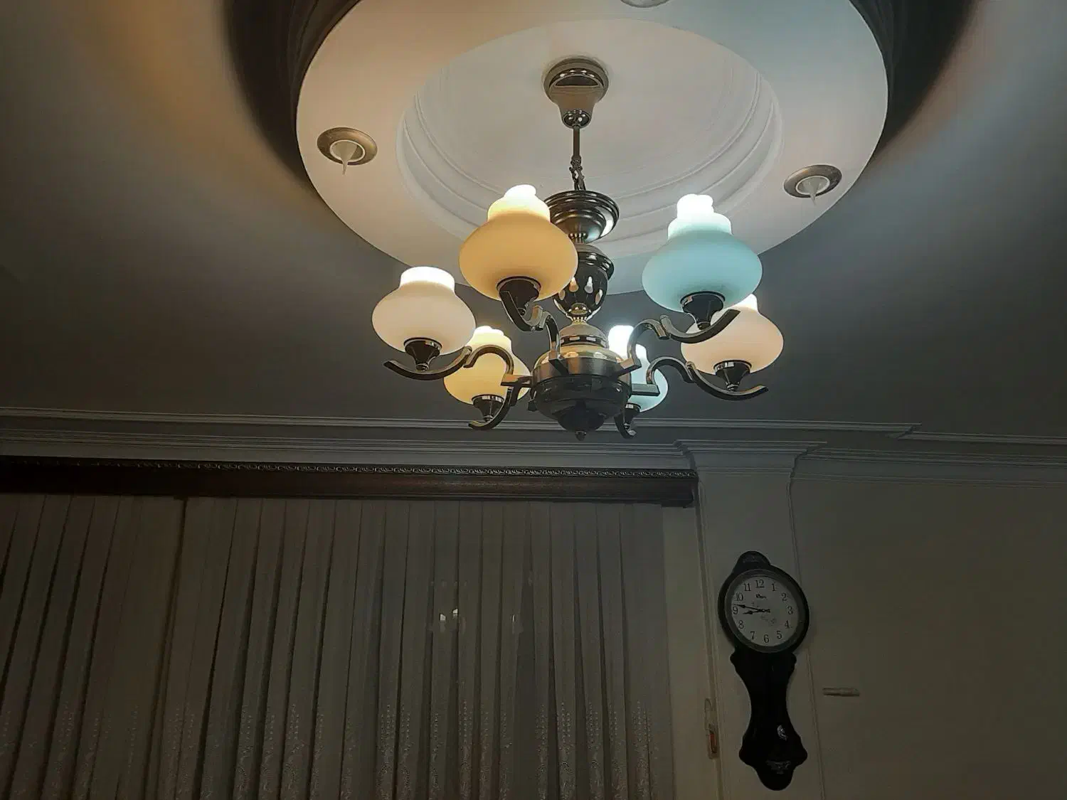 لوستر های برنز سنگین وزن آب طلا خوده|لوستر و چراغ آویز|تهران, ایوانک|دیوار