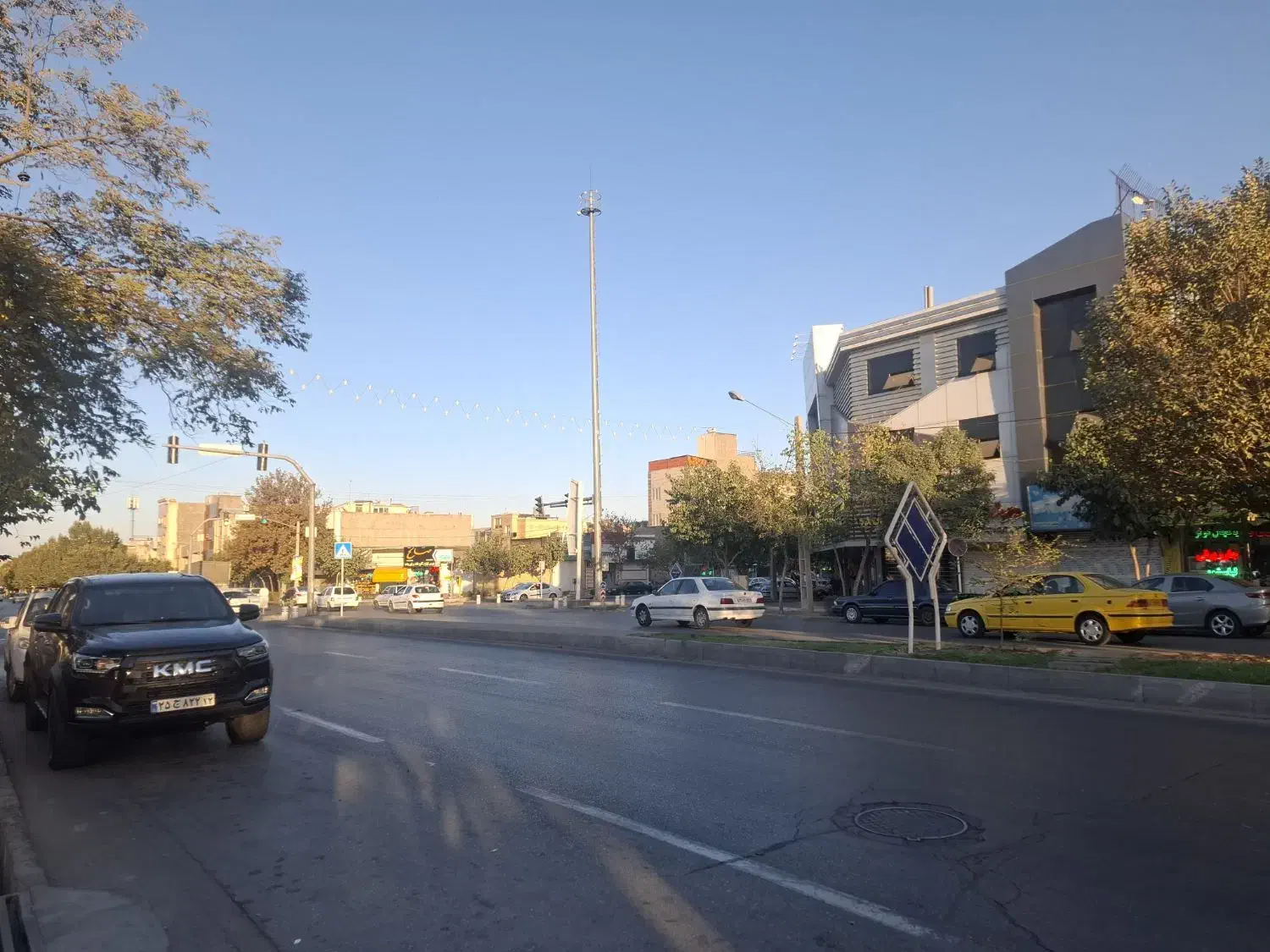 ۴۰متر مغازه نبش چهاراه تقاطع شریعتی و حجاب|اجارهٔ مغازه و غرفه|مشهد, ولیعصر (شهرک غرب)|دیوار