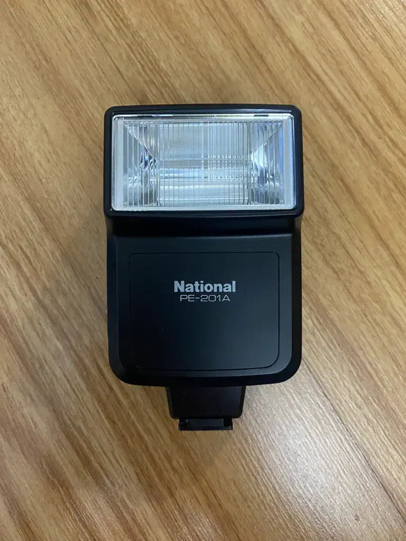 فلاش|دوربین عکاسی و فیلم‌برداری|کرج, گلشهر|دیوار