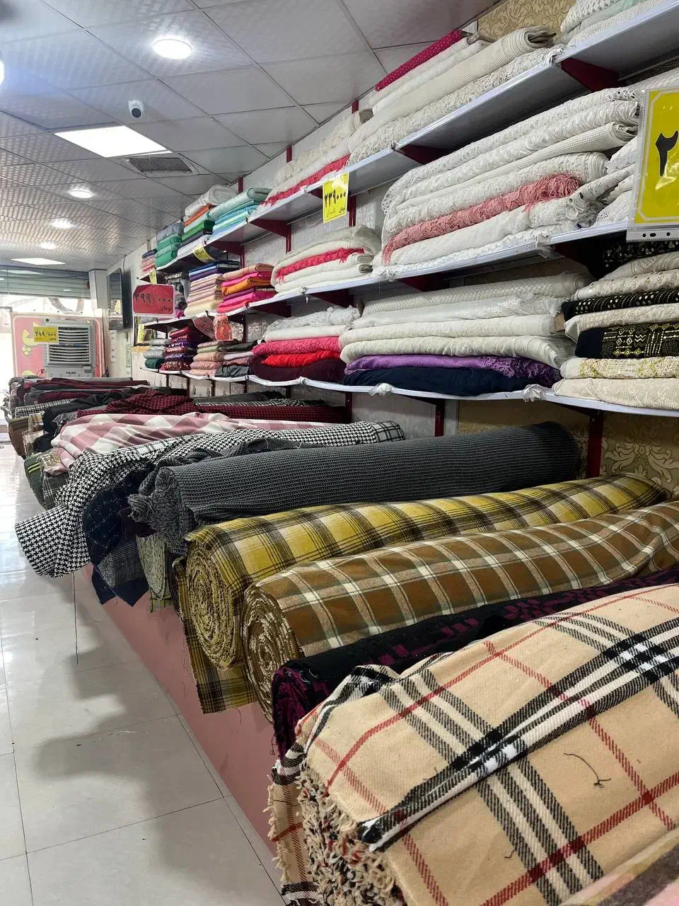 فروشندگی ( پارچه عادل ارزونی )|استخدام بازاریابی و فروش|اراک, |دیوار