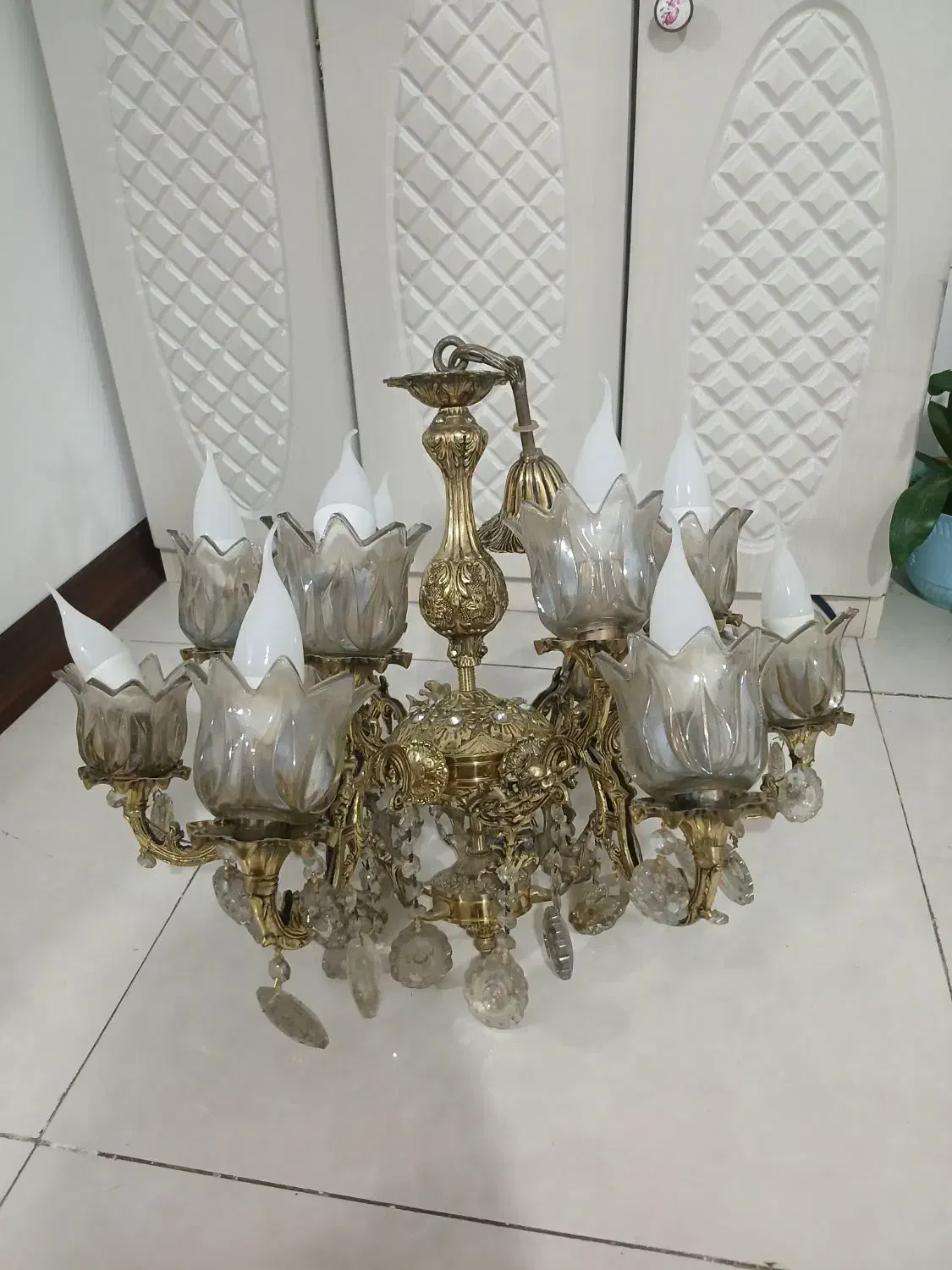 لوستر برنز ۶ شاخه ۱۲ شعله|لوستر و چراغ آویز|رباطکریم, نصیرشهر|دیوار