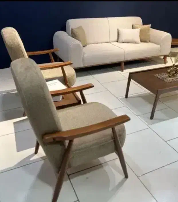 کارگاه تولیدی مبل|مبلمان خانگی و میز عسلی|مشهد, شهید قربانی|دیوار