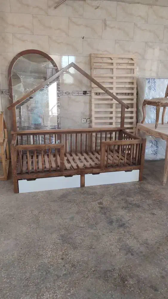 تخت کودک منتسوری|تخت و سرویس خواب|برازجان, |دیوار