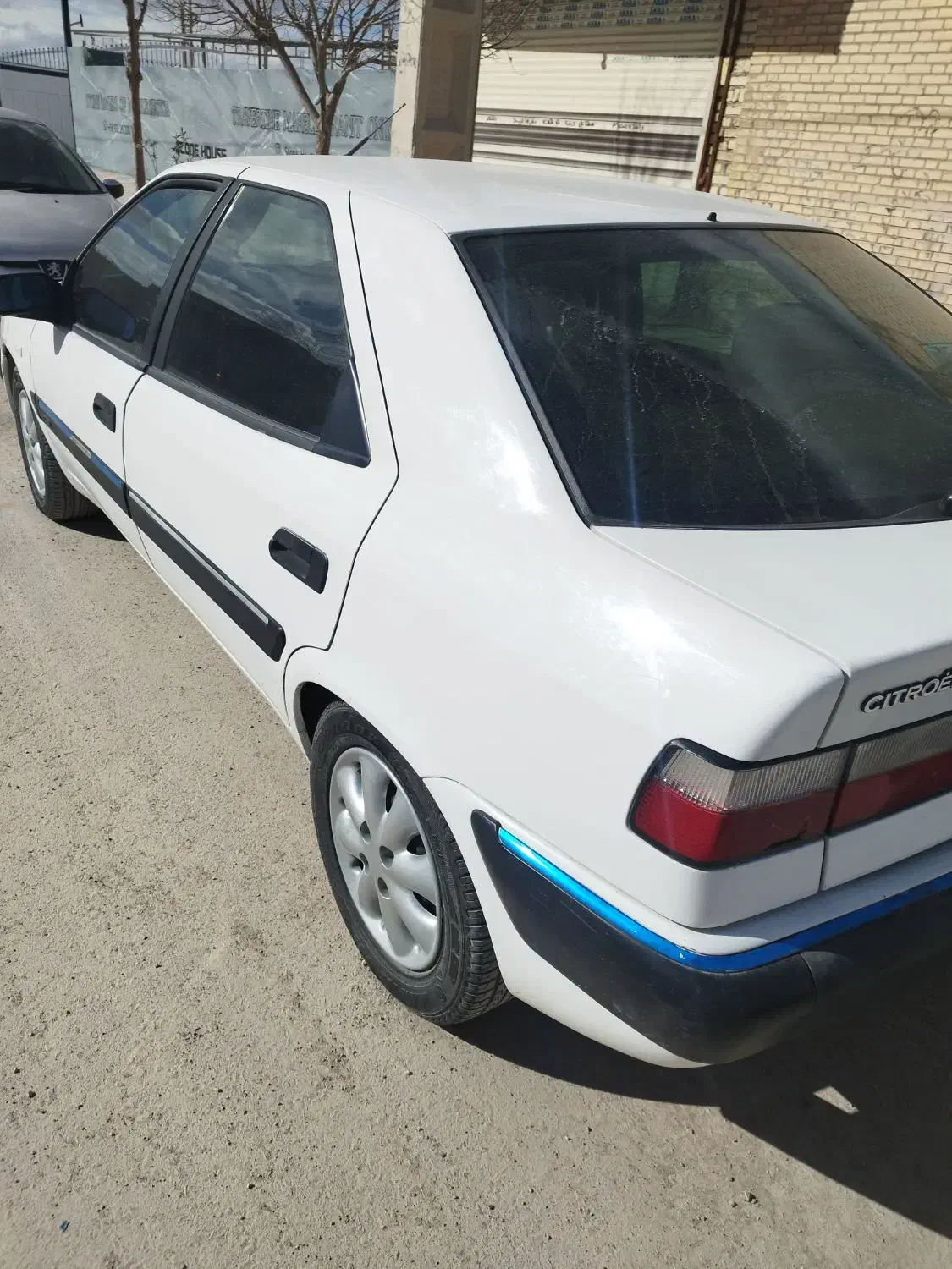 سیتروئن 2000|خودرو سواری و وانت|شاهین‌شهر, گرگاب|دیوار