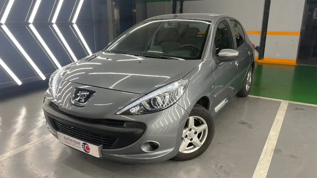 پژو 207 دنده ای سقف فلز مدل 1399|خودرو سواری و وانت|تهران, پونک|دیوار