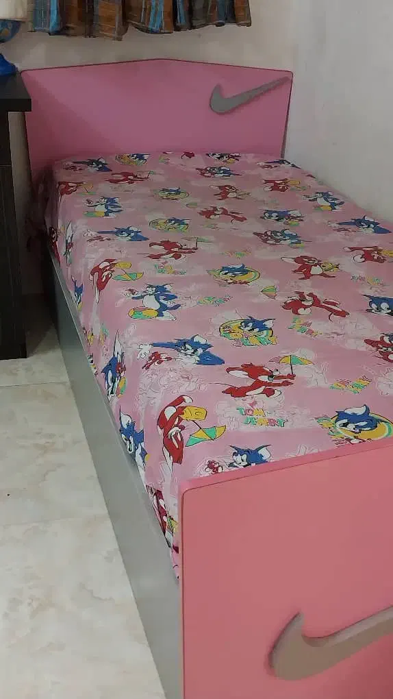 تخت و کمد نوجوان|تخت و سرویس خواب|گرگان, |دیوار