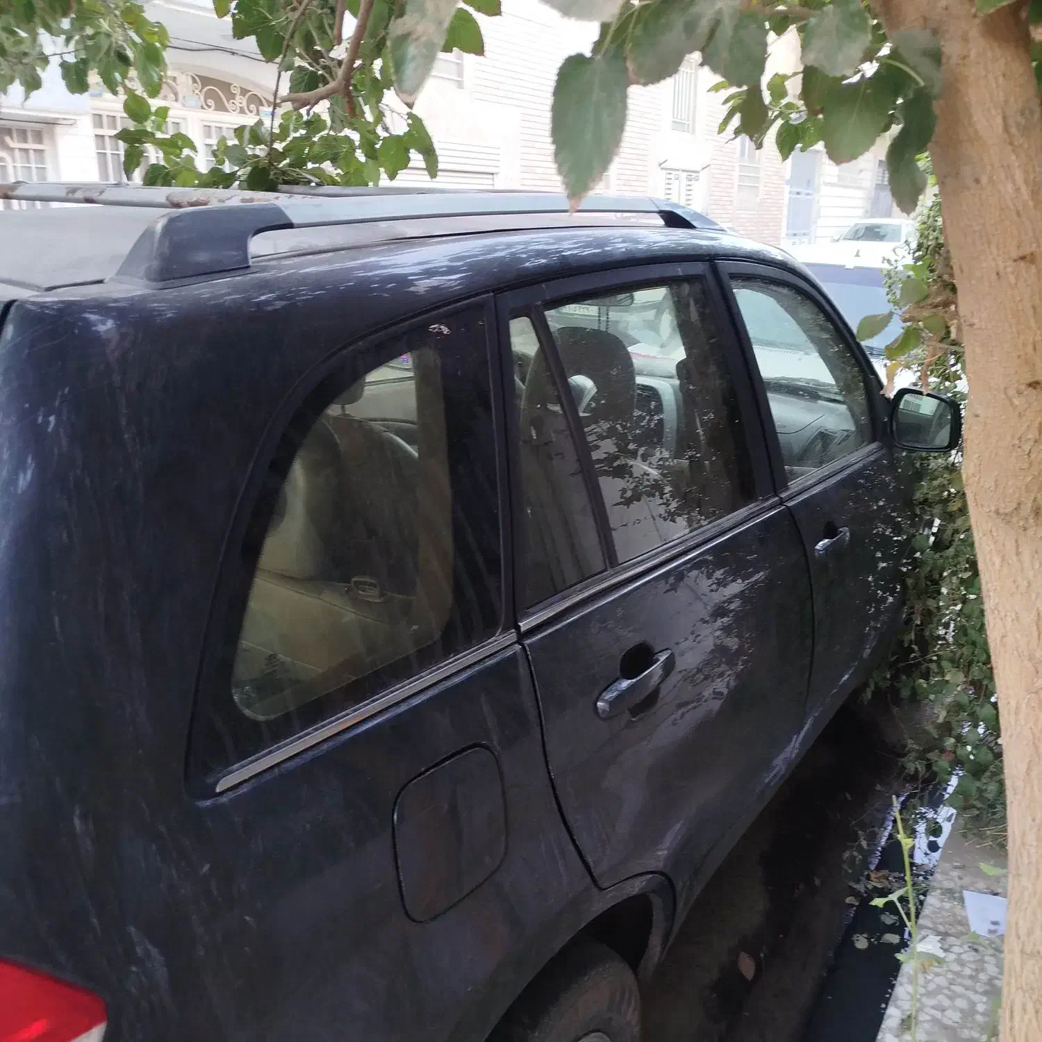 ماشین سالم تمام مصرفیابه تازگی تعویض شده|خودرو سواری و وانت|قم, ارم|دیوار