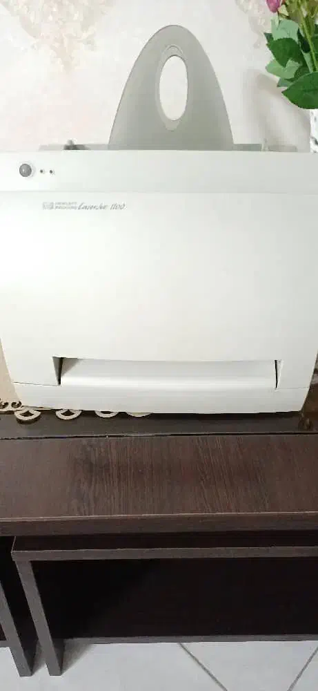 اچ پی ۱۱۰۰ لیزری سیاه و سفید|پرینتر، اسکنر، کپی، فکس|ری, شهید بهشتی|دیوار